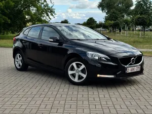 Volvo V40 II (2012-) D2 Momentum 2016