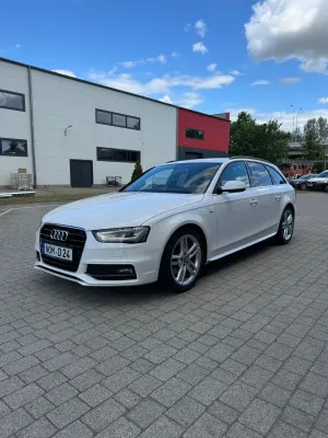 Audi A4 B8 (2007-2015) 2.0 TDI DPF clean diesel quattro S line Sportpaket 2015