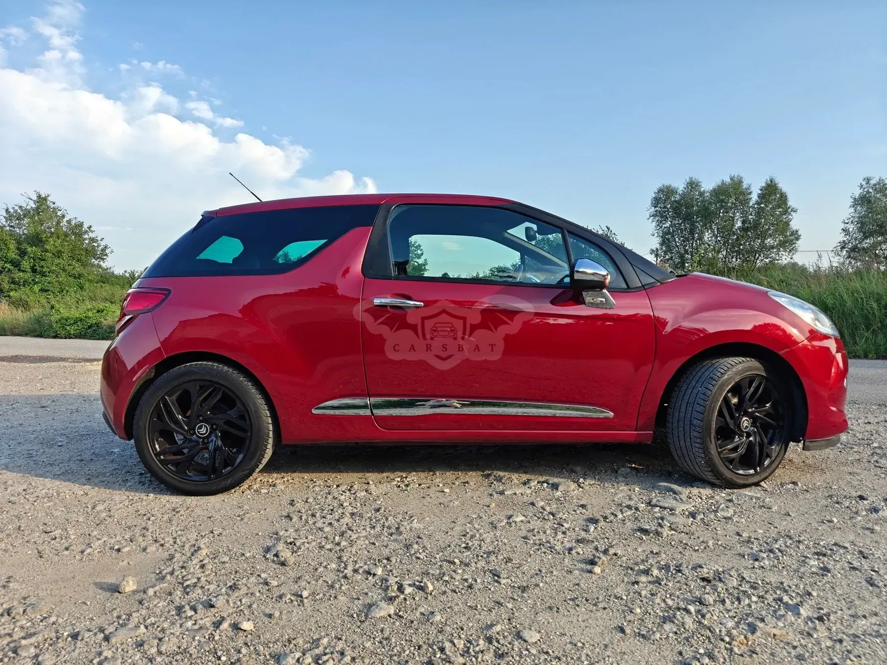 Citroën DS3 1.6 VTi SoChic 2011