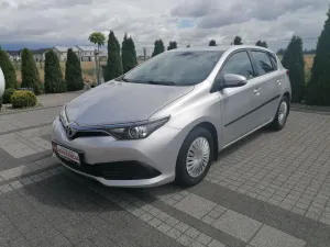 Toyota Auris II (2012-) 1.4 D-4D Active 2015