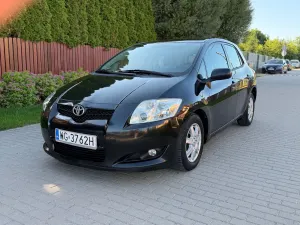Toyota Auris I (2006-2012) 1.4 D-4D Edition 2009
