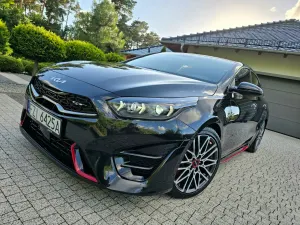 Kia Ceed 1.6 T-GDI GT DCT 2022
