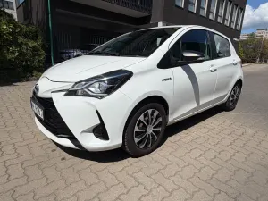 Toyota Yaris III (2011-2019) Hybrid 100 Active EU6 2017