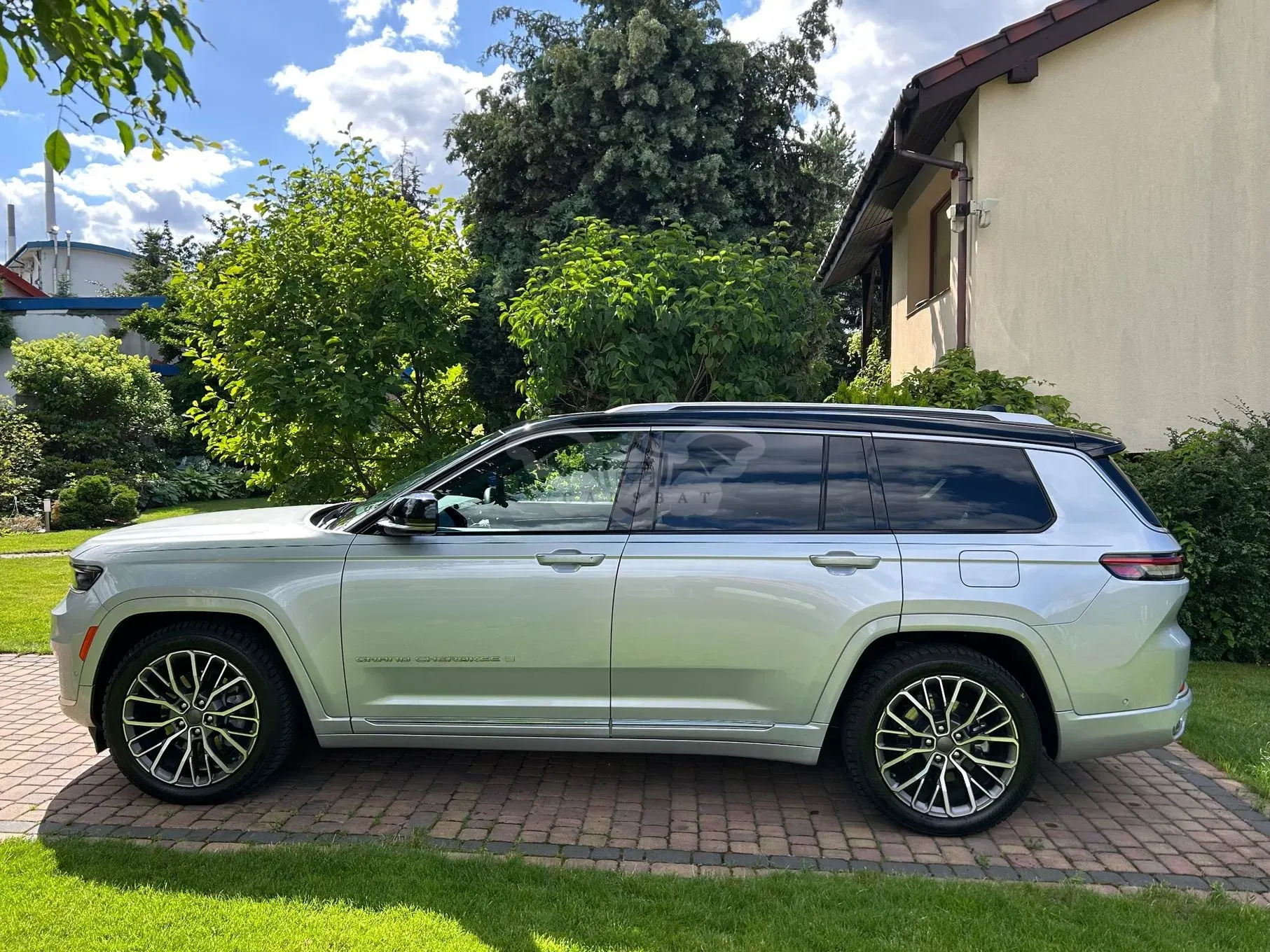 Jeep Grand Cherokee V (2021-) 2023