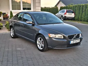 Volvo S40 II (2004-2012) 1.8 Momentum 2007