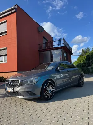 Mercedes-Benz CLA I (2013-2019) 220 CDI 2013