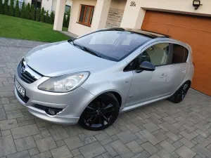 Opel Corsa D (2006-2014) 1.4 16V Sport 2011