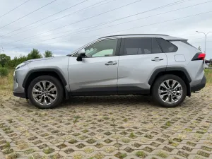 Toyota Rav4 V (2018-) 2023