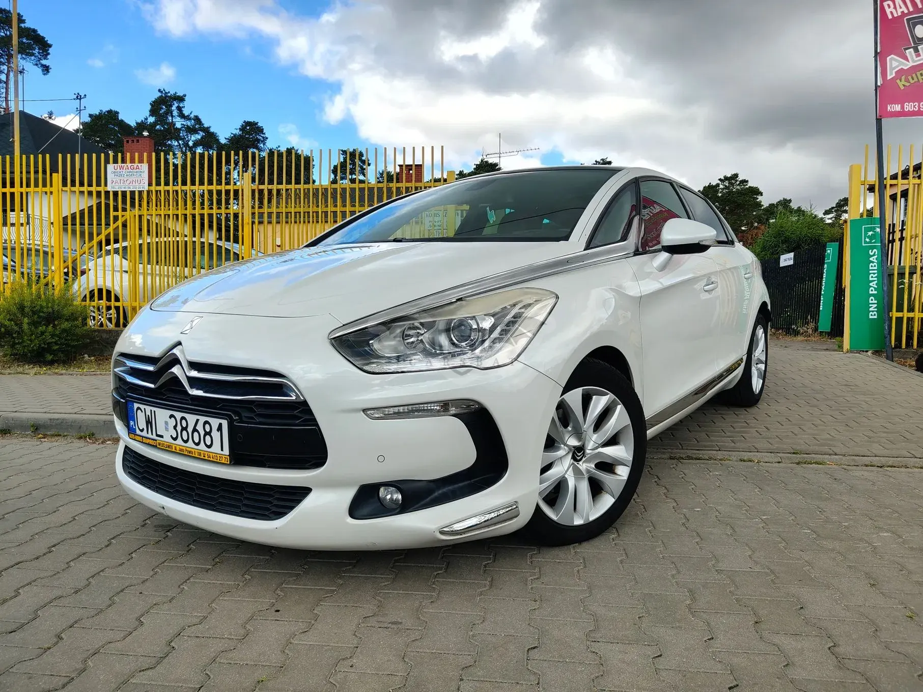 Citroën DS5 THP 155 SoChic 2013