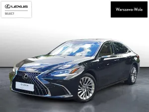 Lexus ES 300h Omotenashi 2023