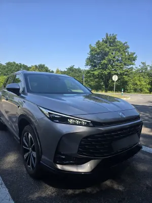 MG HS 1.5 T-GDI Excite DCT 2025