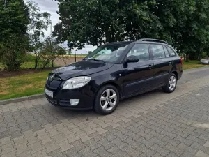 Skoda Fabia II (2007-2014) 1.4 16V Ambiente 2009
