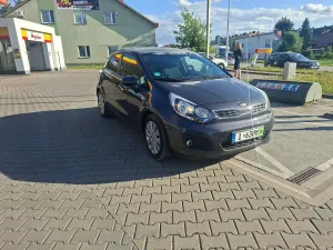 Kia Rio III (2011-) 1.2 M 2013