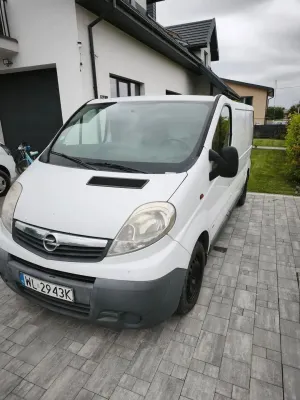 Opel Vivaro I (2001-2014) L2H1 2011