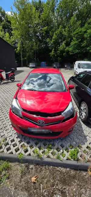 Toyota Yaris III (2011-2019) 2013