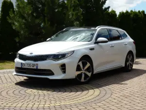 Kia Optima IV (2015-2020) 1.7 CRDI DCT GT Line 2017