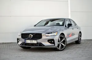 Volvo S60 III (2018-) B5 B Ultimate Dark 2024