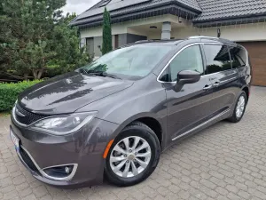 Chrysler Pacifica 2017