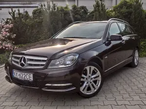 Mercedes-Benz C W204 (2007-2014) 180 BlueEFFICIENCY 7G-TRONIC Avantgarde 2011