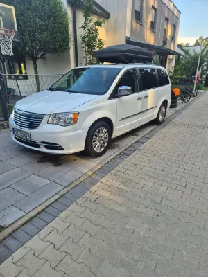 Chrysler Town & Country V (2007-2016) 3.6 Limited 2015