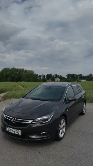 Opel Astra K (2015-2021) 1.6 CDTI Dynamic 2016
