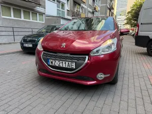 Peugeot 208 I (2012-2019) 1.4 HDi Access 2015