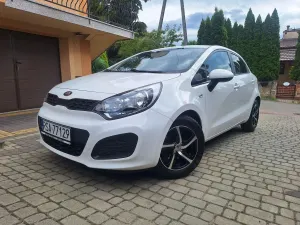 Kia Rio III (2011-) 1.2 L 2013