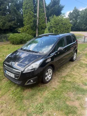 Peugeot 5008 I (2009-2017) 1.6 BlueHDi Style 7os 2016