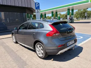 Volvo V40 II (2012-) D3 Momentum 2013