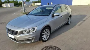 Volvo V60 I (2011-2018) D2 Momentum 2014