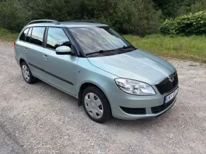 Skoda Fabia II (2007-2014) 1.2 TSI DSG Sport 2011