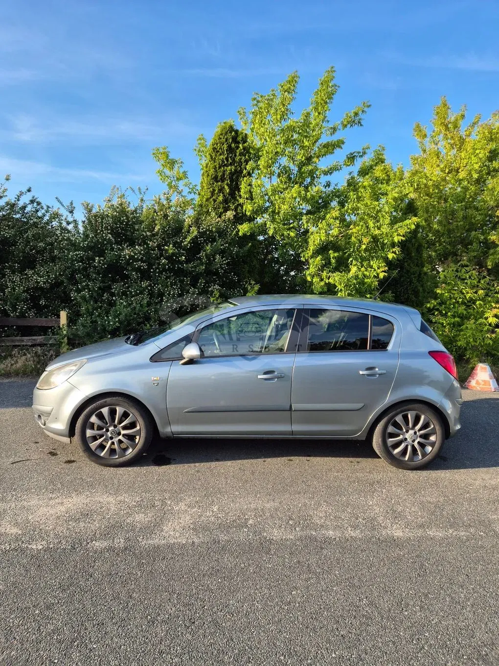 Opel Corsa D (2006-2014) 1.4 16V Cosmo 2010