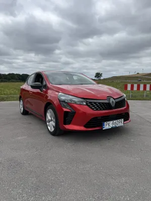 Renault Clio V (2019-2025) 1.0 TCe Techno 2024