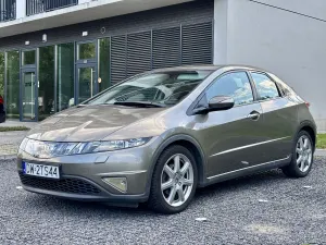 Honda Civic VIII (2006-2011) 1.8i-VTEC Sport 2006