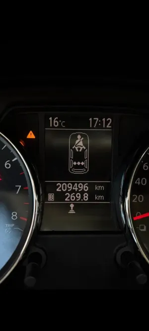 Nissan Qashqai I (2007-2013) 2012