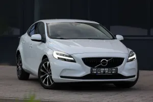 Volvo V40 II (2012-) T2 Drive-E Momentum 2019