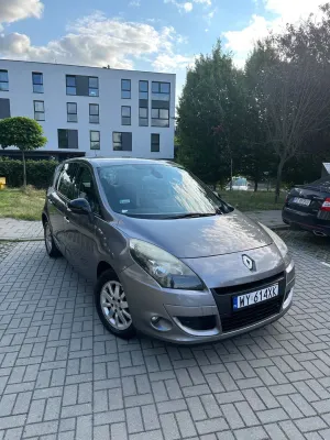 Renault Scenic III (2009-2016) 1.9 dCi Privilege Euro5 2011