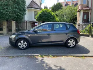 Kia Ceed I (2006-2012) 1.4 Comfort 2009