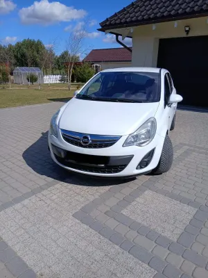 Opel Corsa D (2006-2014) 1.4 16V Satellite 2011