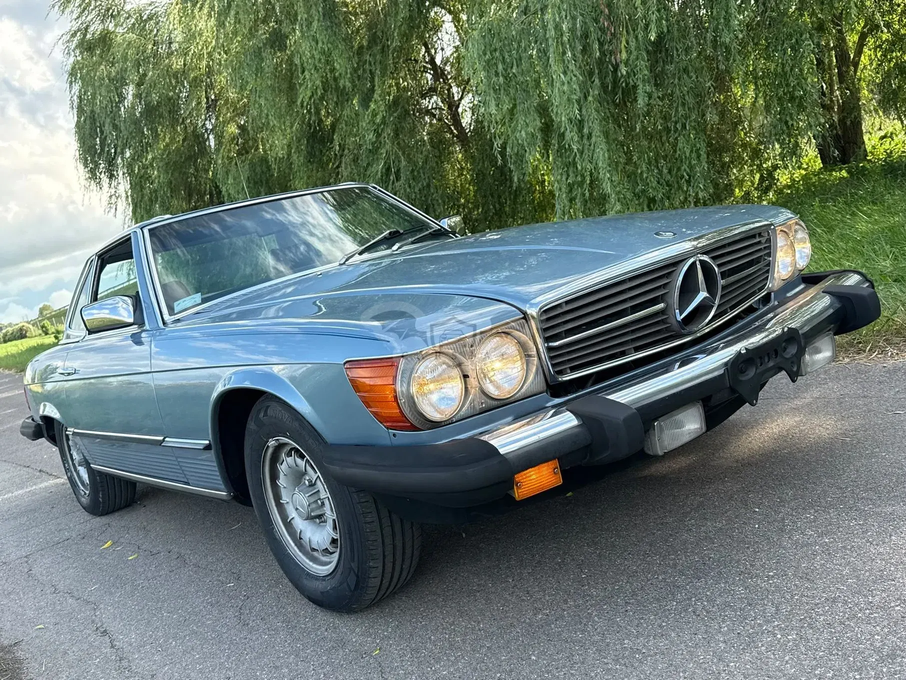 Mercedes-Benz SL R107 (1971-1989) 1985
