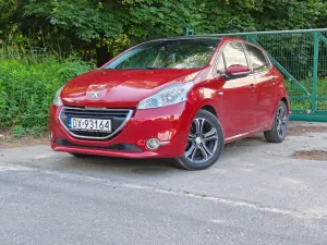 Peugeot 208 I (2012-2019) 2014