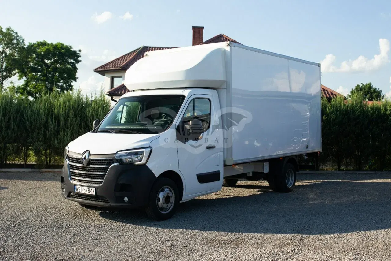 Renault Master 2023
