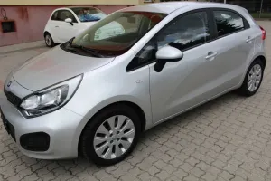 Kia Rio III (2011-) 2013