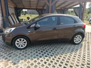 Kia Rio III (2011-) 1.4 L 2012