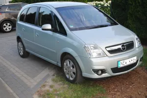 Opel Meriva I (2002-2010) 1.6 16V Easytronic Selection 110 Jahre 2009