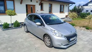 Peugeot 208 I (2012-2019) 2012