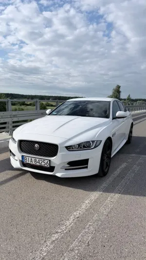 Jaguar XE 2.0 T R-Sport 2017