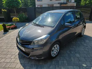 Toyota Yaris III (2011-2019) 1.0 Life 2013