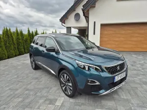 Peugeot 5008 II (2017-) 1.2 PureTech Active S&S 2017
