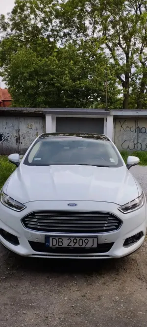 Ford Mondeo Mk5 (2014-) 2015